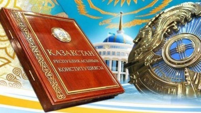 Конституционные поправки: А стоит ли президенту передавать полномочия? 