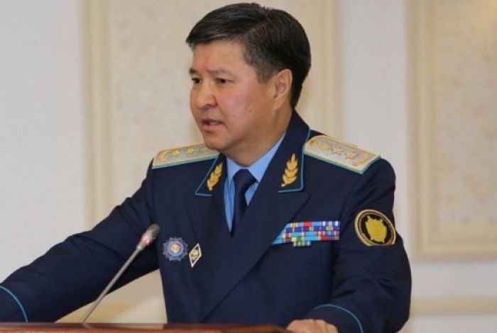 Лазейки в законах позволяют чиновникам давить на бизнесменов — Асанов 