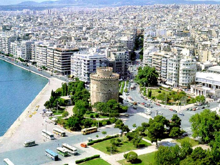 Власти Греции эвакуируют 72 тыс. человек для обезвреживания авиабомбы 