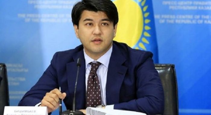 Чиновник о ходе строительства стекольного завода в Кызылорде 