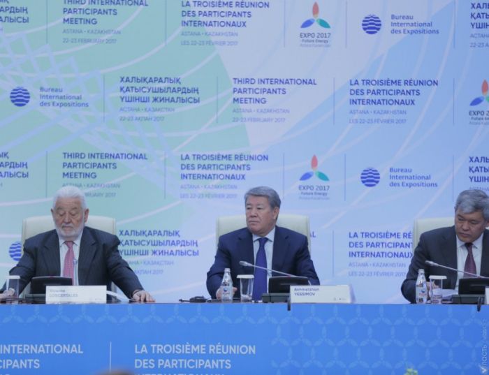 Есимов призывает участников EXPO-2017 активизировать подготовку павильонов