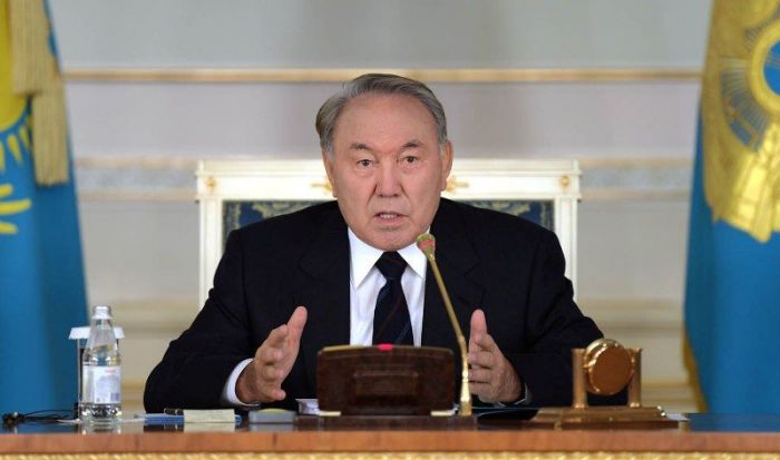 Исключительную значимость Назарбаева предложено отразить в Конституции
