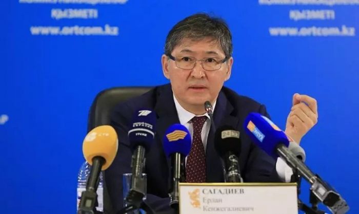 Сагадиев прокомментировал требования активистов о его отставке 