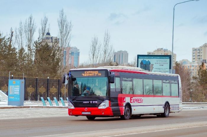 Водителей автобусов в Астане обяжут сдавать телефоны перед рейсом 