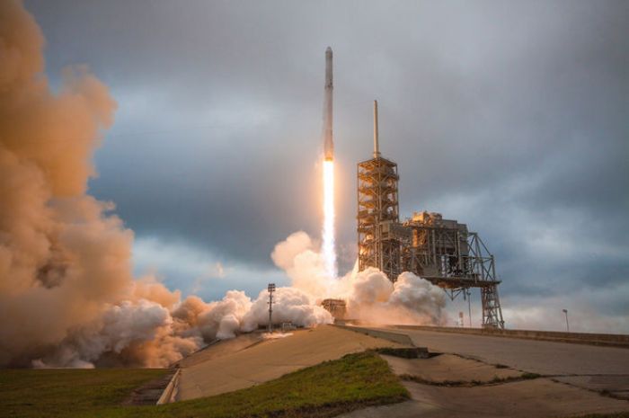 SpaceX совершила третий успешный пуск в 2017 году