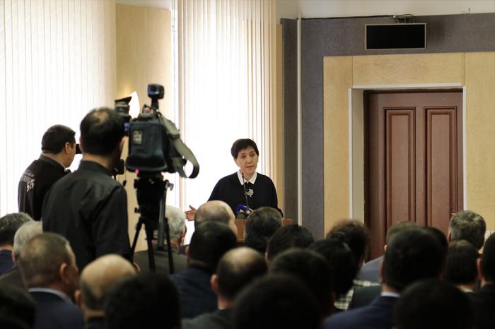 Вместо трёх пособий – одно и с разбором 