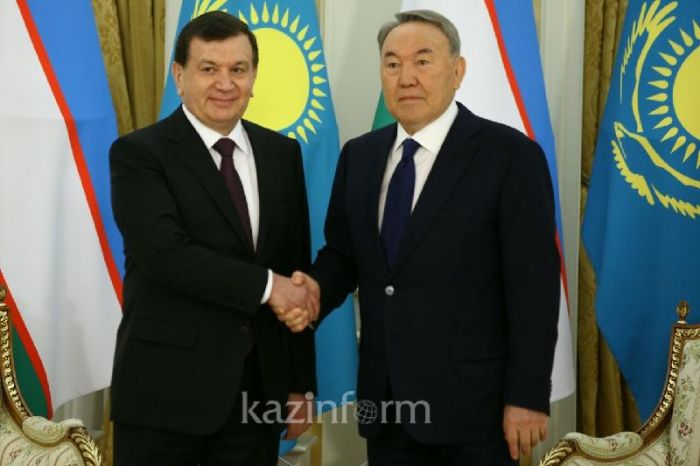 Назарбаев: Узбекистан - наш стратегический партнер и братская страна 