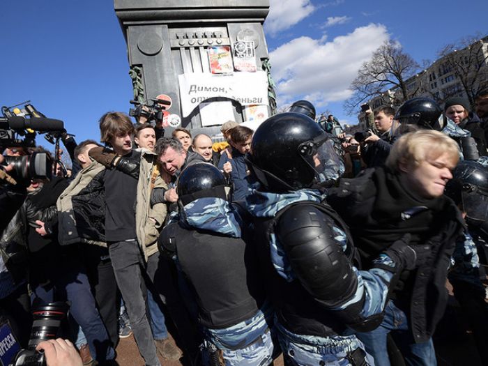 СК РФ возбудил дело о призывах к беспорядкам в Москве
