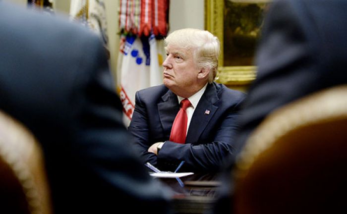 Трамп позвонил Путину в связи с терактом в петербургском метро