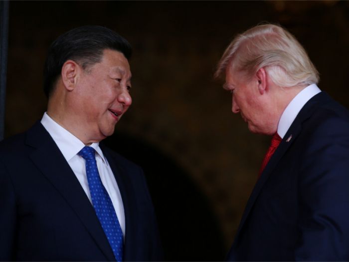 Трамп в поместье Мар-а-Лаго принял председателя Китая Си Цзиньпина 