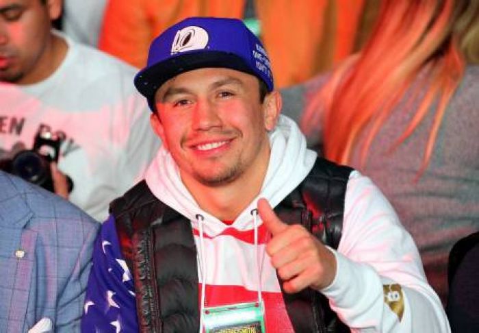 Головкин отказался от боя с Сондерсом в пользу "Канело" 