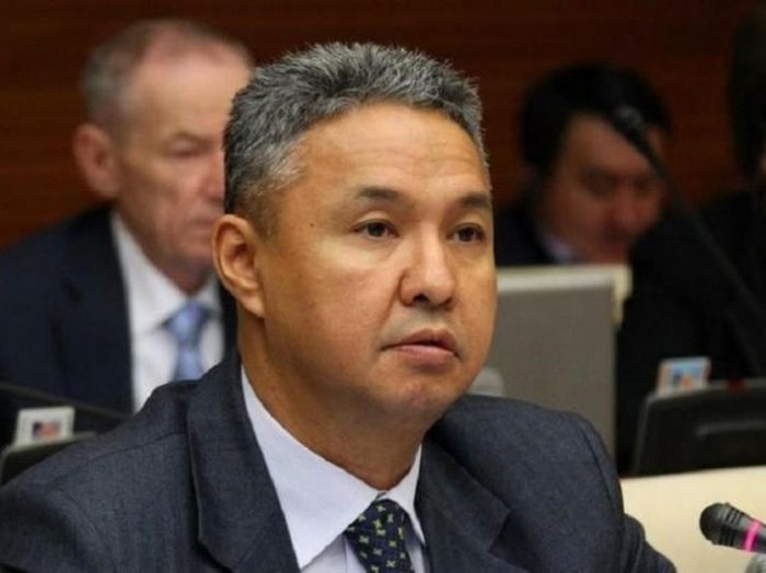 Депутат предложил заселять сельскую молодежь в комнаты без кухонь и туалетов 