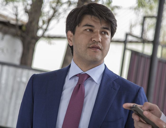 Адвокат Бишимбаева заявил, что его подзащитный не признает вины и не критиковал президента 