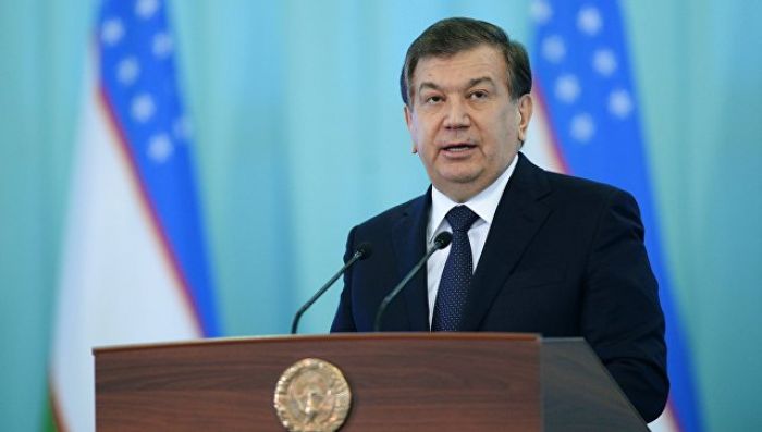 В Узбекистане  президент объявил чиновникам «чрезвычайное положение»
