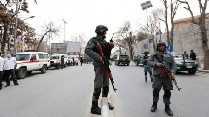 Смертник подорвался недалеко от посольства США в Кабуле