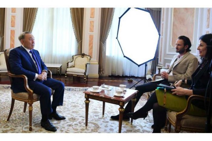Нурсултан Назарбаев дал интервью телеканалу National Geographic 