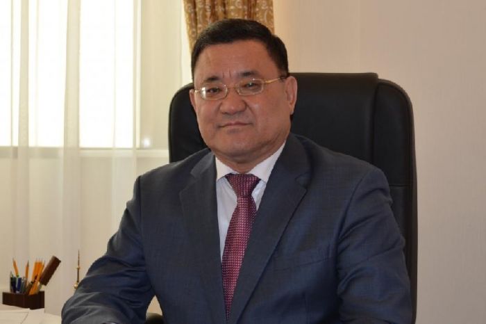 Экс-главе Комитета геологии​ продлили арест до 6 июня 