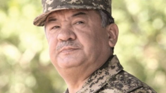 Экс-глава Погранслужбы Джуламанов готовит письмо Назарбаеву 