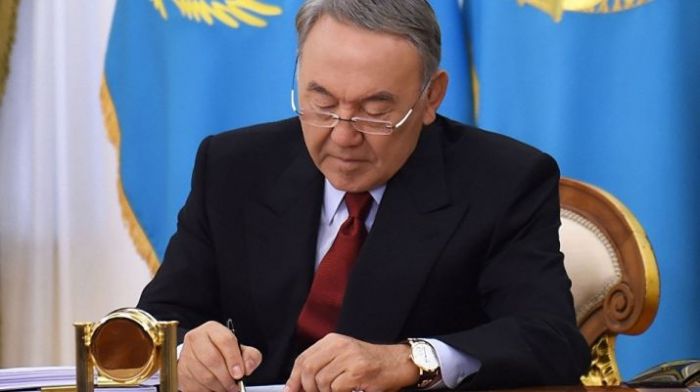 Назарбаев пригласил нового президента Республики Корея в Казахстан