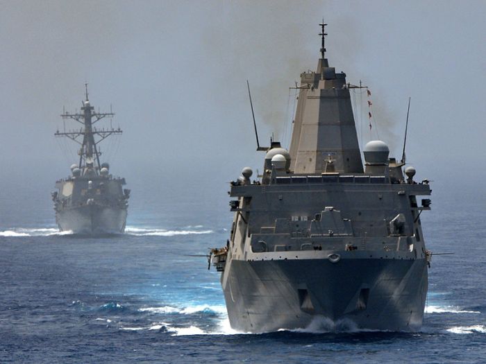 "Ведомости": российские корабли были неспособны отследить ракетный удар США в Сирии 