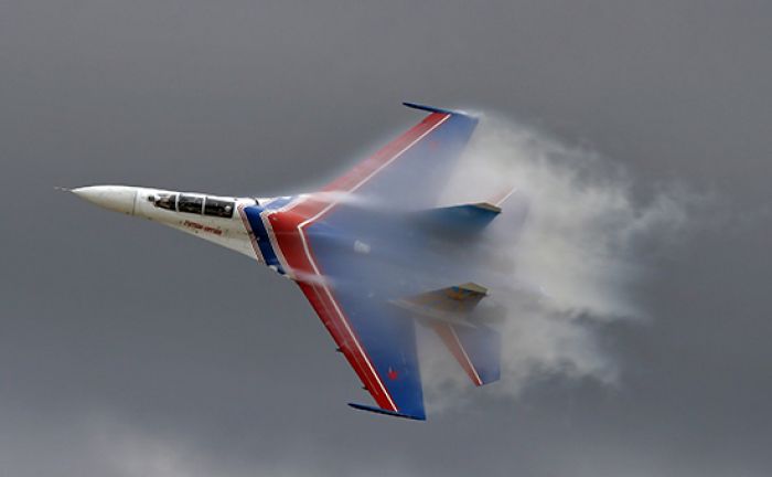 NBC сообщило о пролете Су-27 в шести метрах от самолета ВВС США 