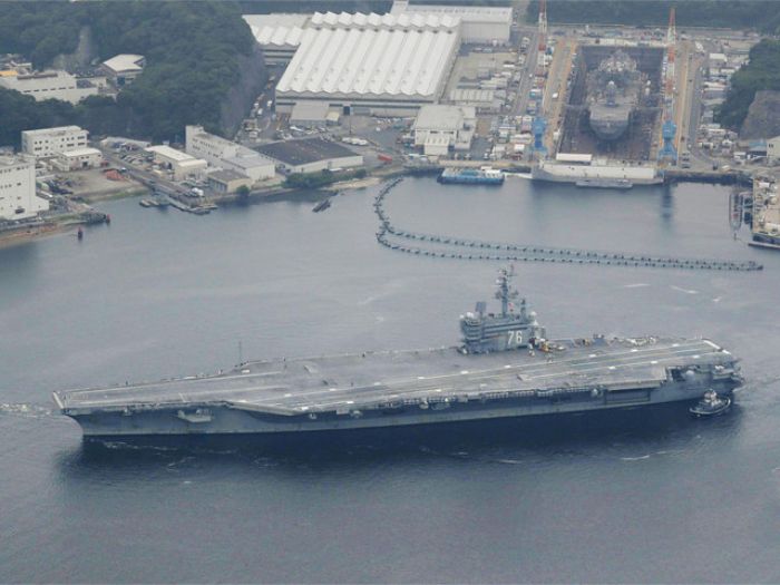 США посылают к берегам Кореи второй авианосец