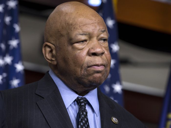 Конгрессмен-демократ обвинил Флинна во лжи по поводу дохода от "ужина с Путиным" 