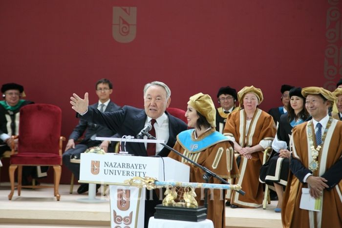 Президент предложил направить часть средств «Болашака» в Назарбаев Университет 