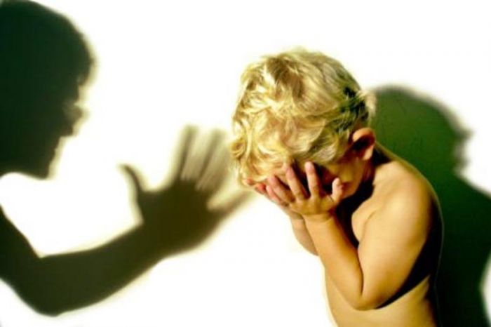 Видеокамеры выявили второй факт жестокого обращения с детьми в детсаду Караганды 