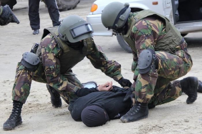 Проведена спецоперация по задержанию поставщиков героина в Астану 