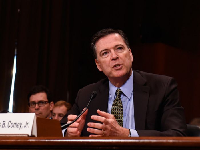 Экс-глава ФБР собирается рассказать сенату о лжи Трампа, утверждает CNN