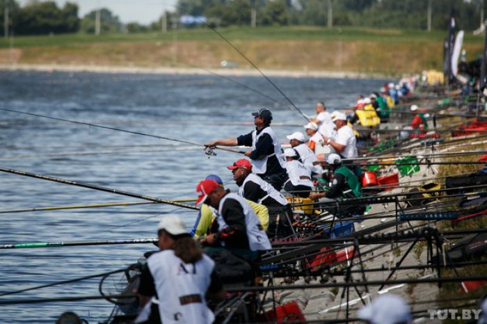 Уважаемые жители и гости города Атырау!