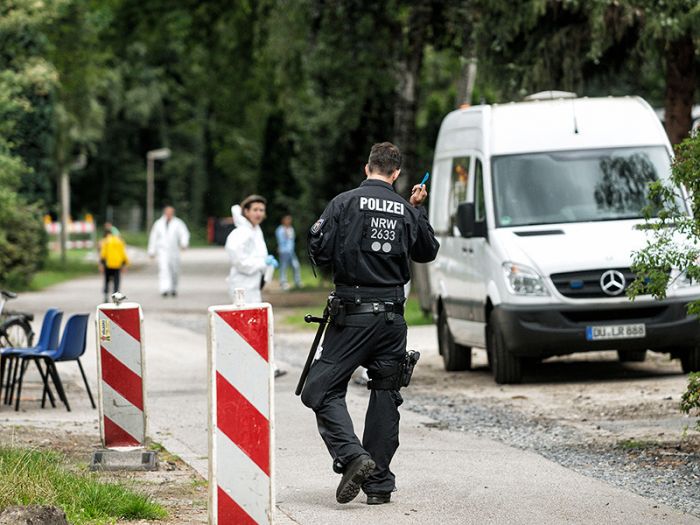 Власти ФРГ обнаружили в одном из лагерей для беженцев родственницу Башара Асада - ее избили другие сирийцы 