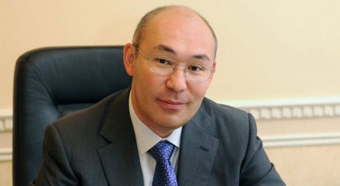 "Ложки вернули, а осадок остался" - Келимбетов об инвестициях ЕНПФ в азербайджанский банк