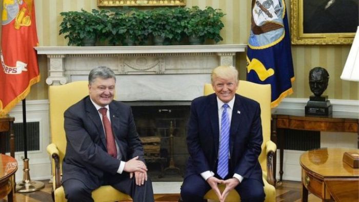 Первая встреча Порошенко с Трампом завершилась заявлением о России