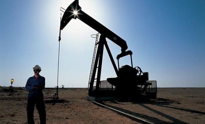 Цены на нефть упали ниже 45 долларов 