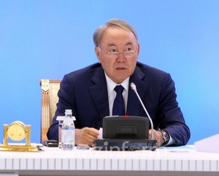 Президент назвал приемлемую для Казахстана систему энергопроизводства 