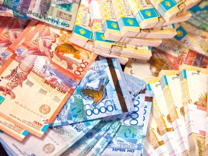 Бывший топ-менеджмент СК "Amanat Insurance" обвиняют в мошенничестве 