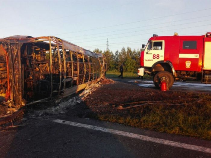 В Татарстане столкнулись фура и автобус: 14 погибших