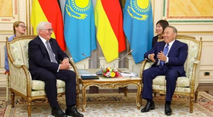 Я на ЭКСПО без приглашения: Назарбаев пошутил на встрече с президентом ФРГ 