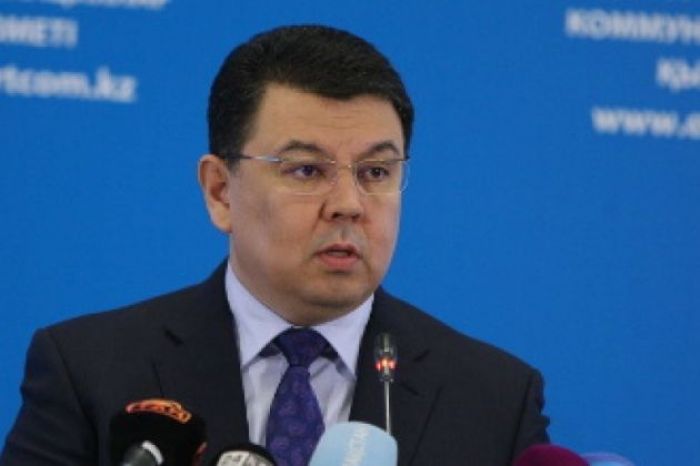 Казахстан не собирается выходить из соглашений об ограничении добычи нефти - министр 