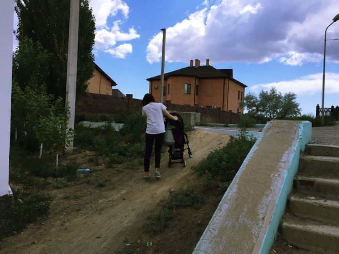 Не ходите, люди, по мосту гулять