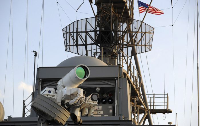 CNN рассказал об испытаниях США лазерного оружия в Персидском заливе 