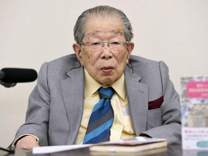 Врач, сделавший Японию страной долгожителей, скончался в возрасте 105 лет