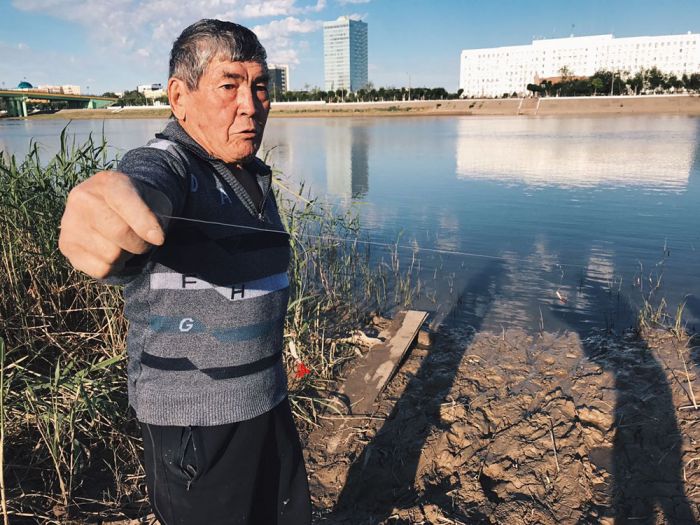 ​Старик и река 