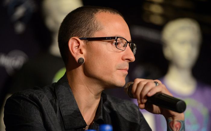 Солиста Linkin Park нашли мертвым в его доме