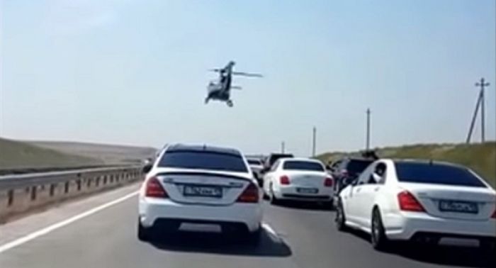 Полиция изучает свадебное видео с вертолетом в Шымкенте 