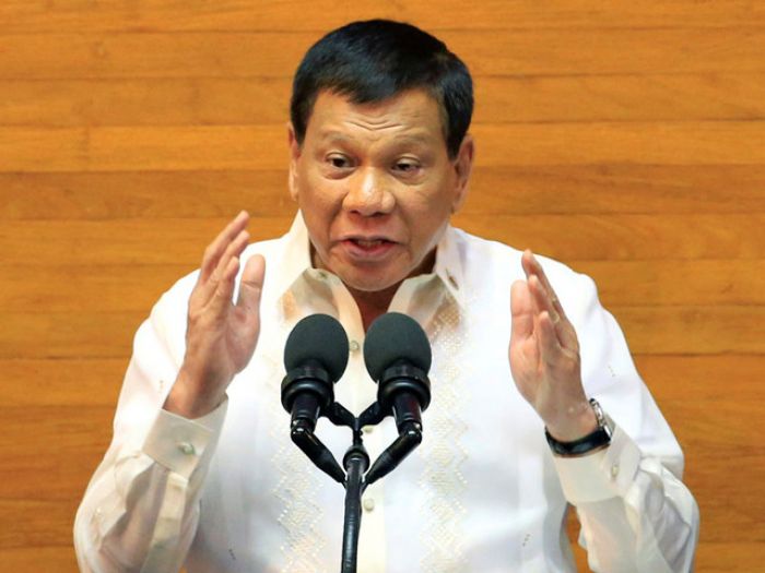 Президент Филиппин призвал продолжать массовые убийства подозреваемых в наркоторговле 