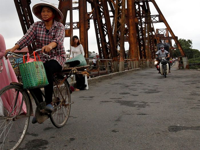 Власти КНДР в связи с санкциями призвали граждан пересаживаться на велосипеды 
