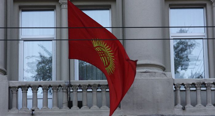 Бишкек выразил протест после встречи Назарбаева с кандидатом в президенты 